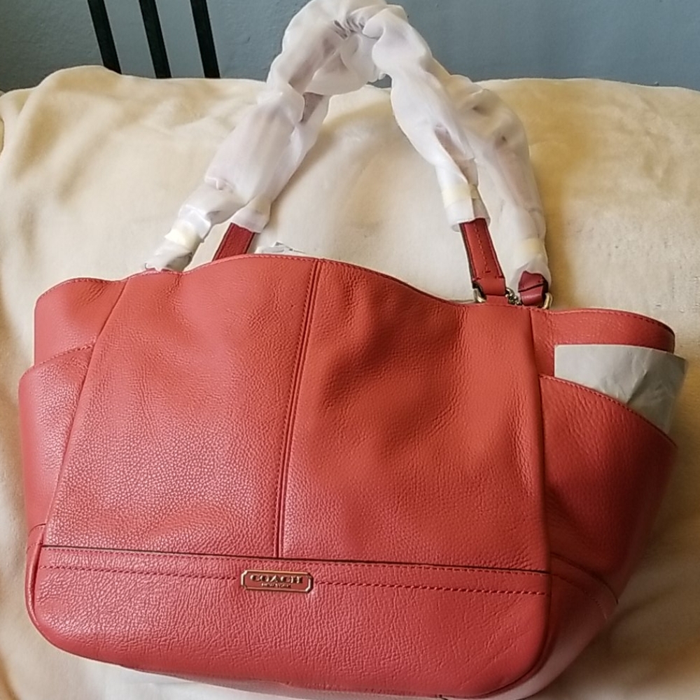 Coach Park Leather Carrie
